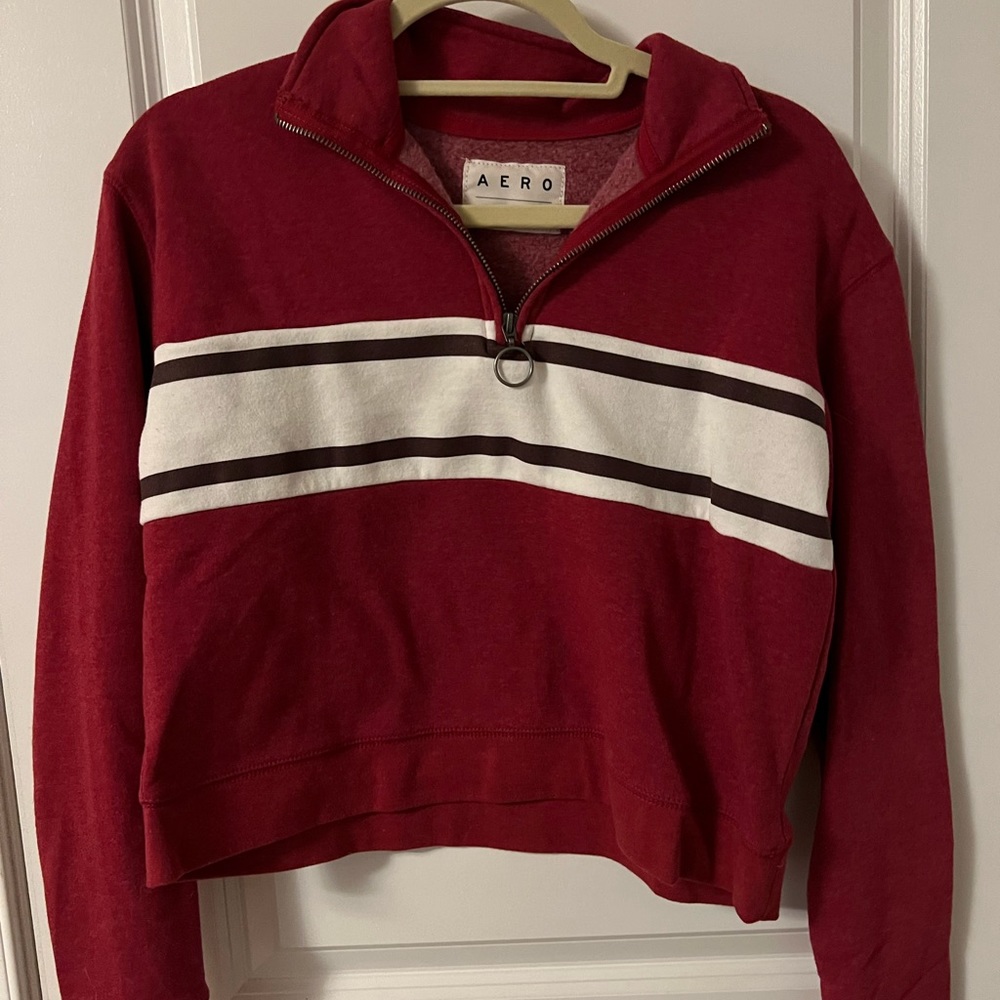 Aero quarter zip cropped